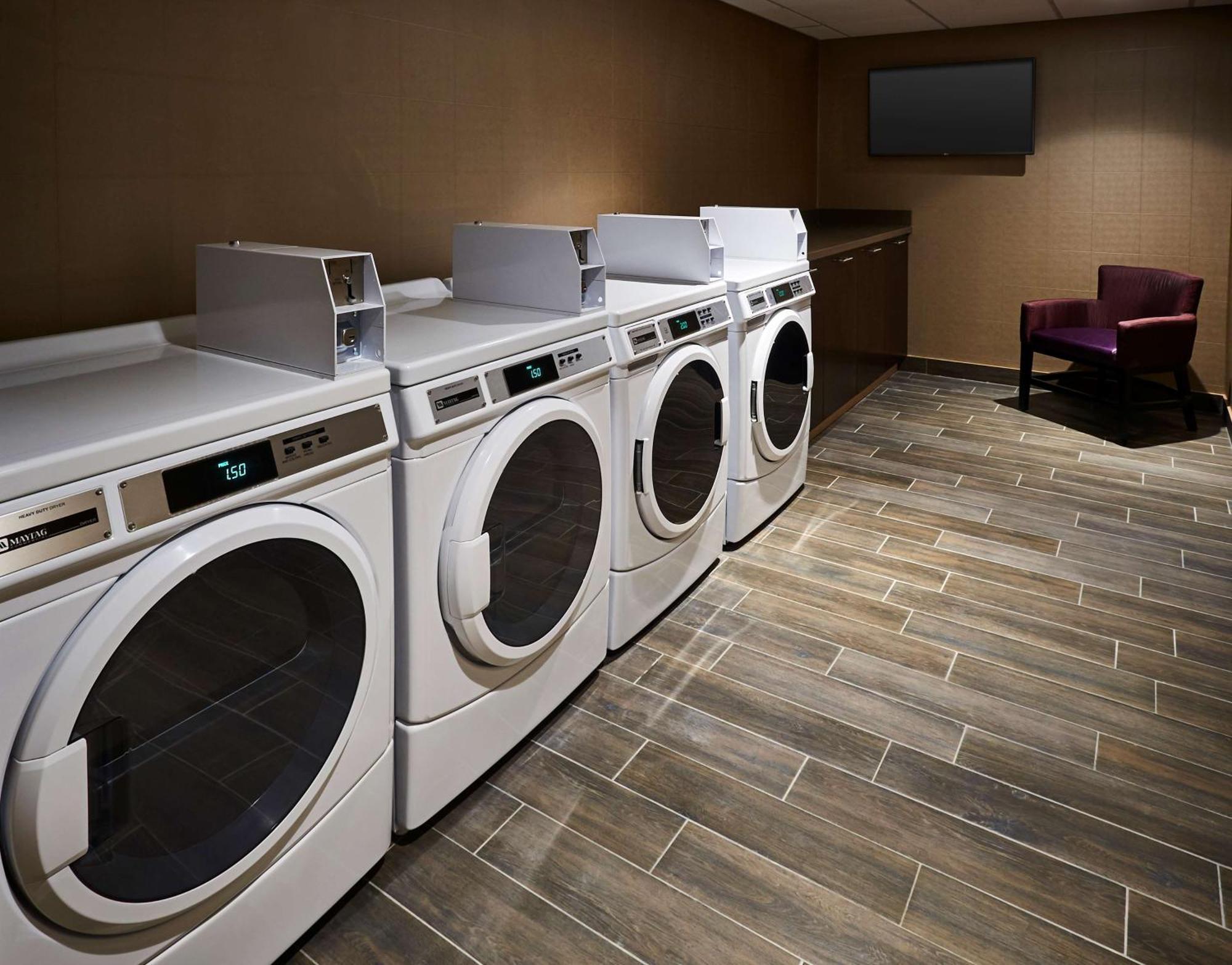 Hampton Inn By Hilton Timmins Zewnętrze zdjęcie