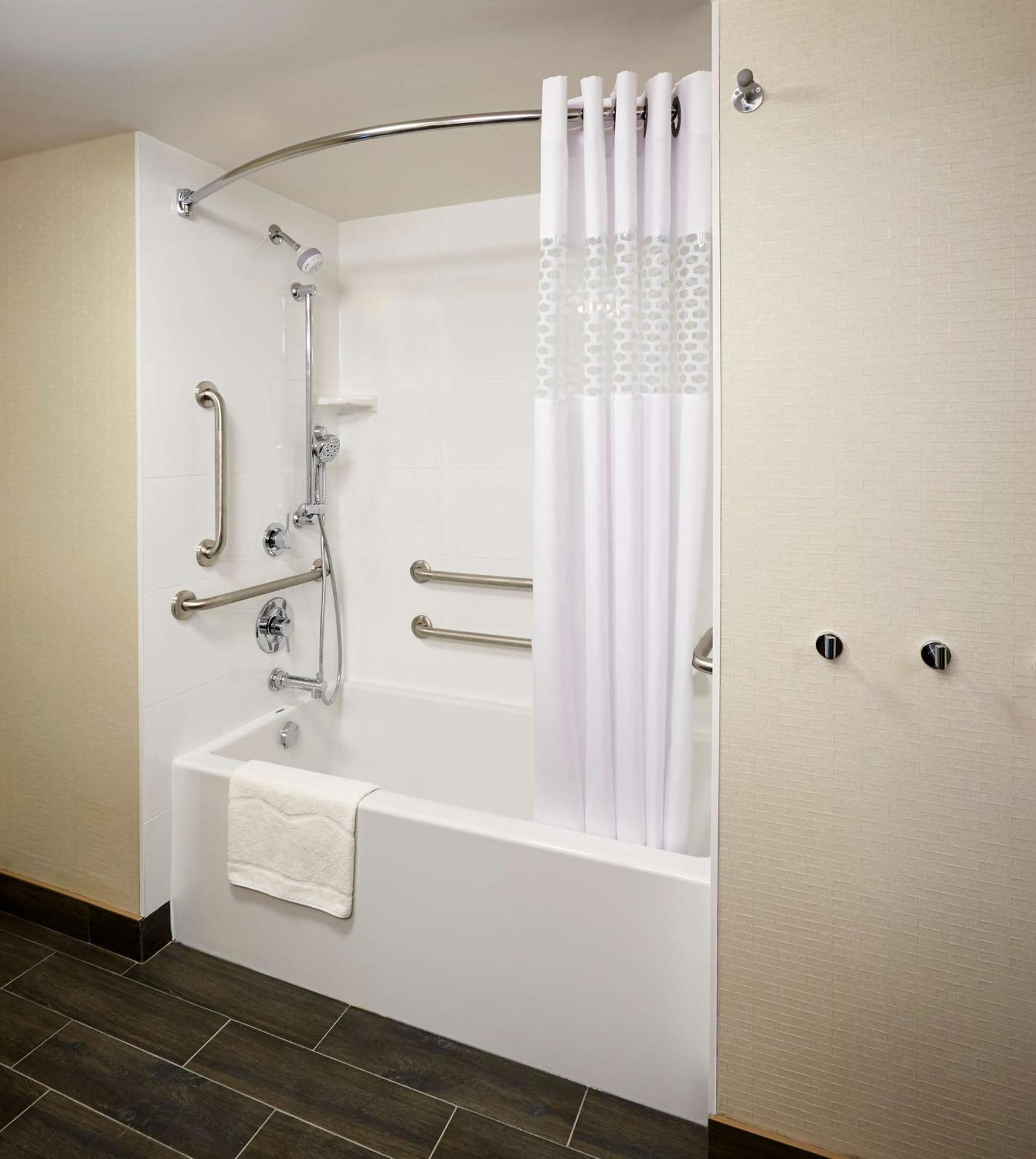 Hampton Inn By Hilton Timmins Zewnętrze zdjęcie