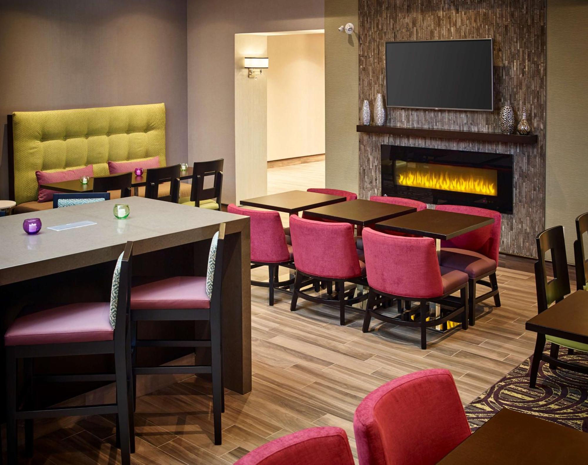 Hampton Inn By Hilton Timmins Zewnętrze zdjęcie