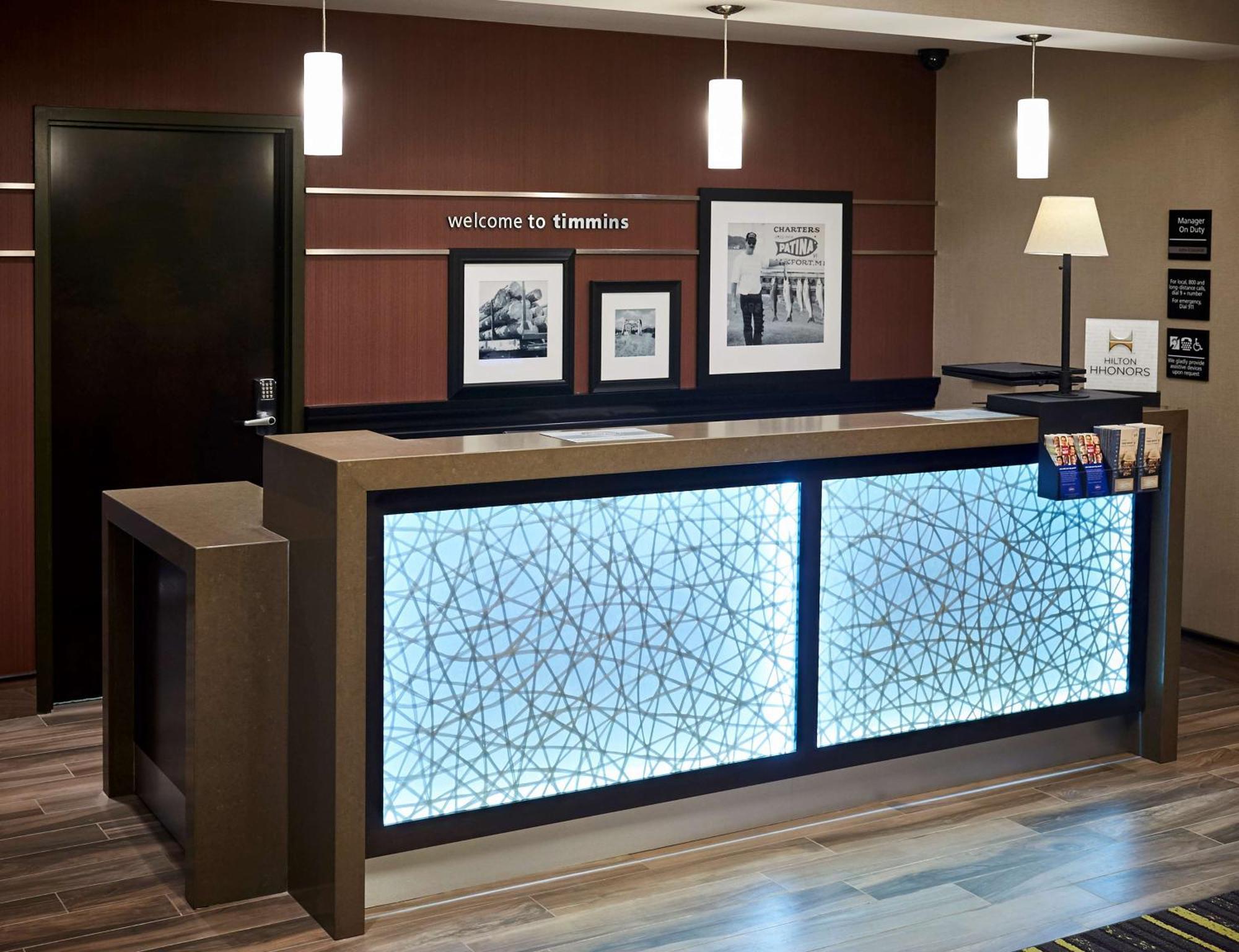 Hampton Inn By Hilton Timmins Zewnętrze zdjęcie